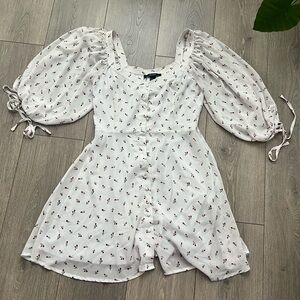 Forever 21 Flower Puff Sleeve Dress